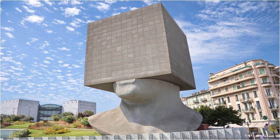 81221