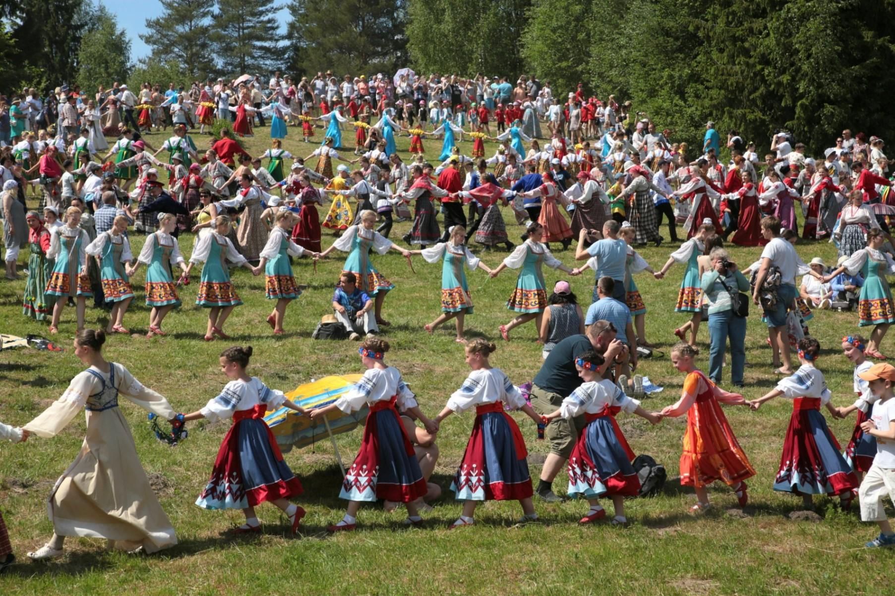 15.08 Северный сказ о хороводе4